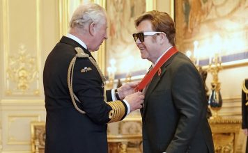 Prince Charles - Elton Jonh - Order of the Companions of Honour